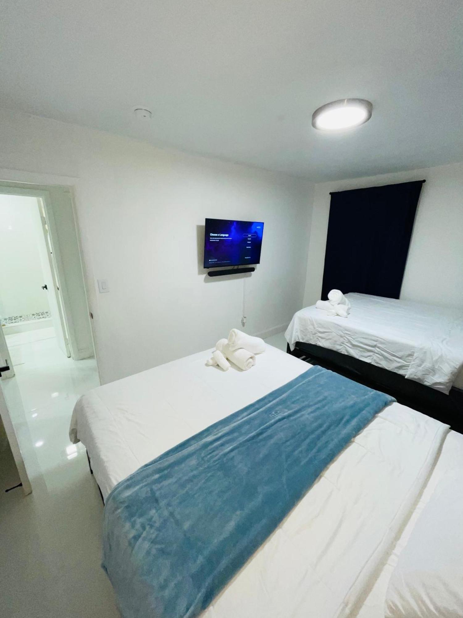Cozy Comfy House Villa Pembroke Pines Eksteriør bilde