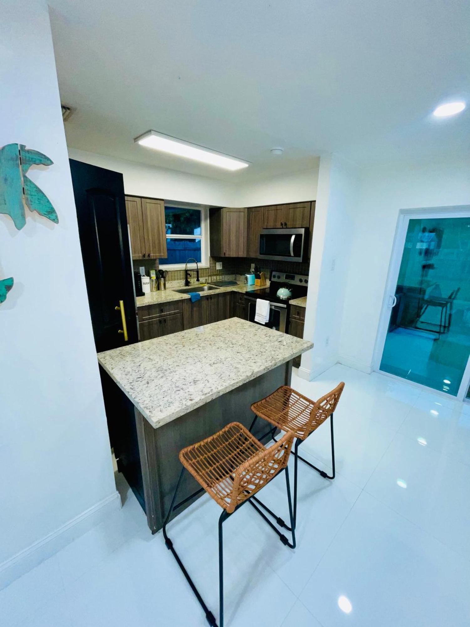Cozy Comfy House Villa Pembroke Pines Eksteriør bilde
