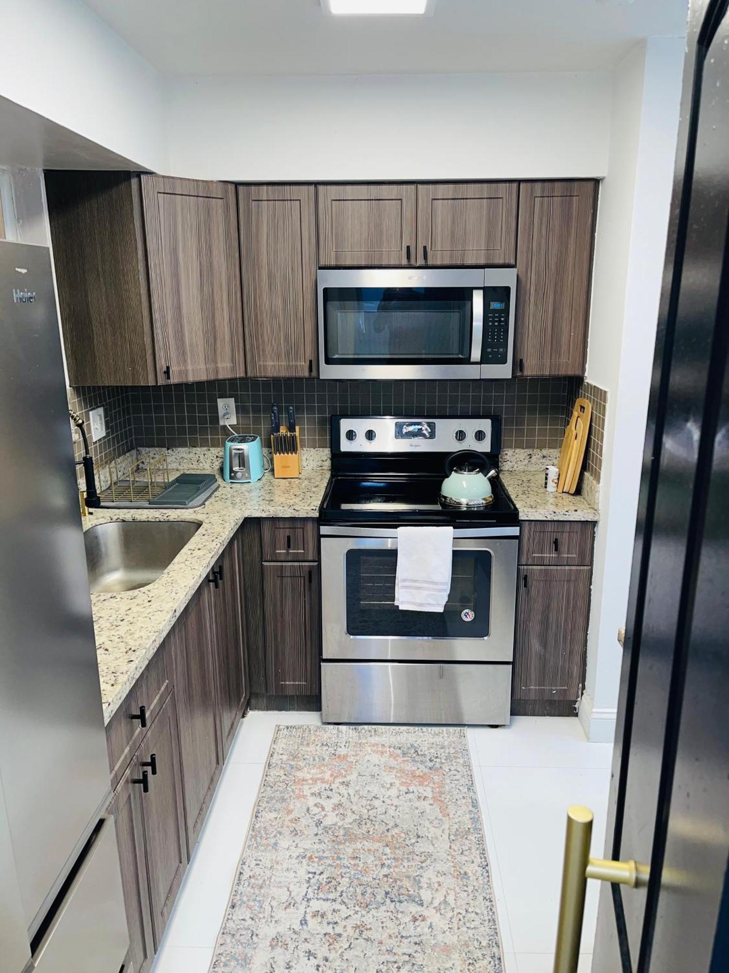 Cozy Comfy House Villa Pembroke Pines Eksteriør bilde