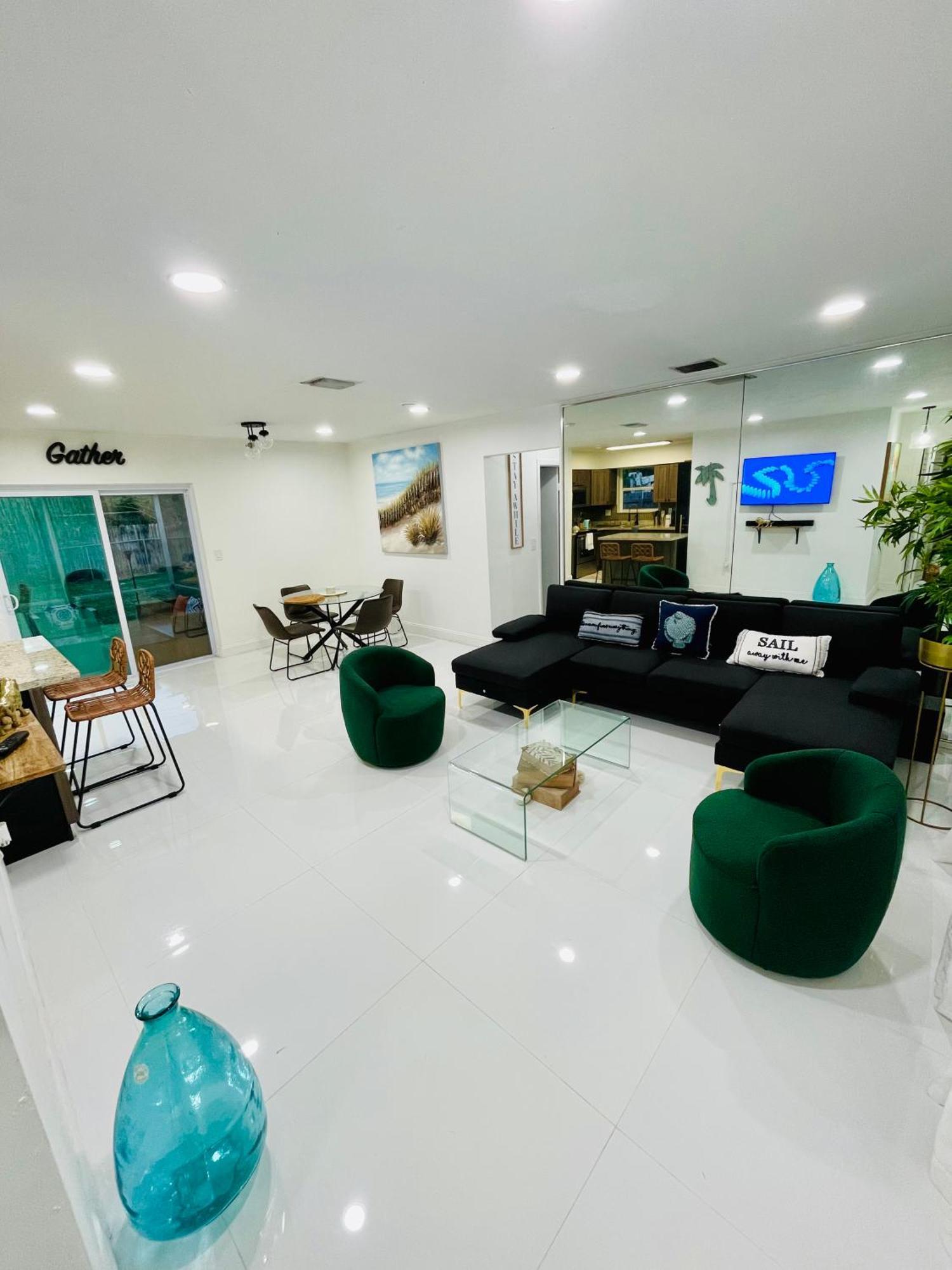 Cozy Comfy House Villa Pembroke Pines Eksteriør bilde